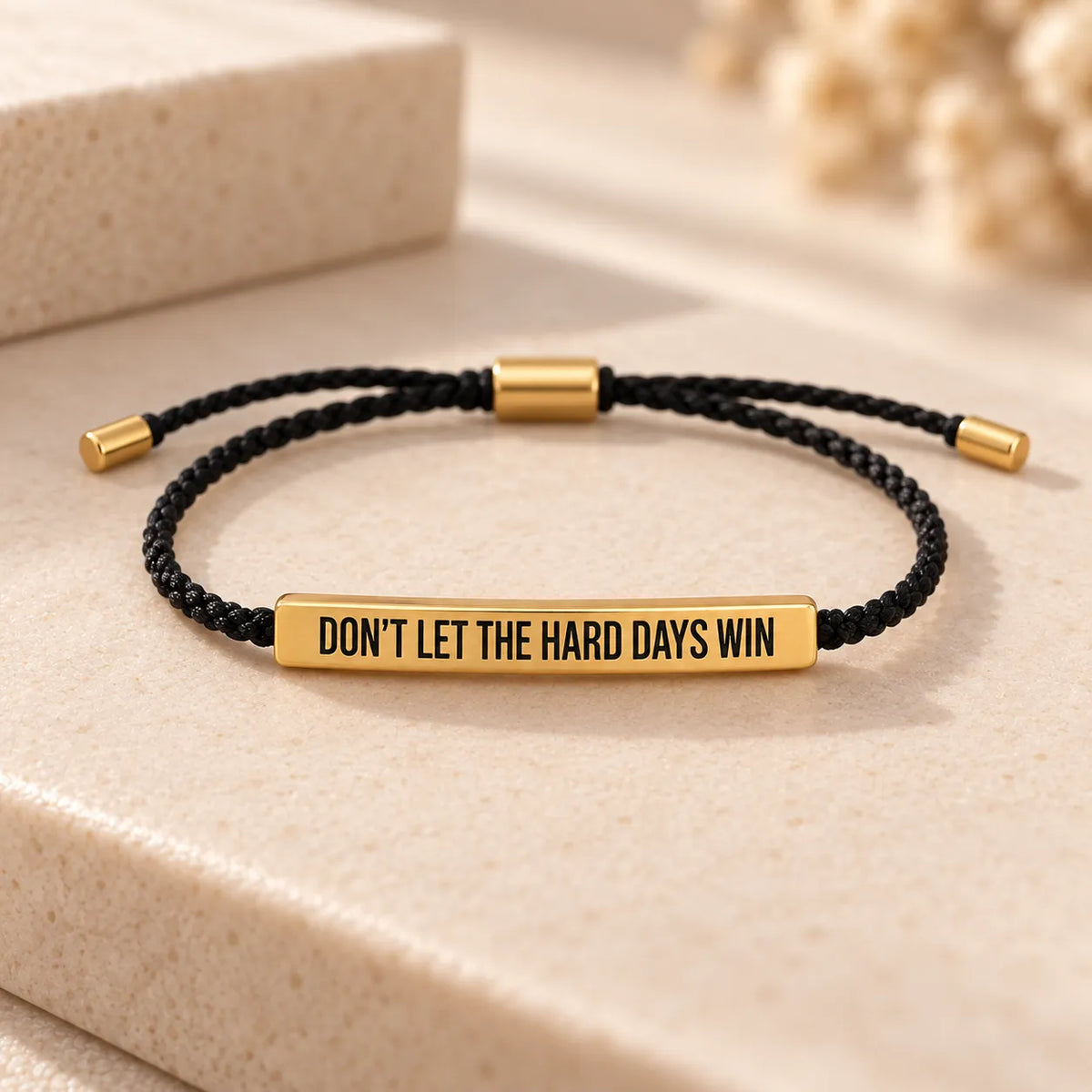 Il bracciale che ti ricorda di non lasciare vincere i giorni difficili